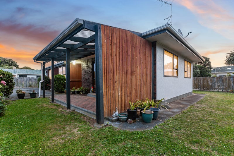 66A Main Road, Titahi Bay, Porirua - Carousel 2