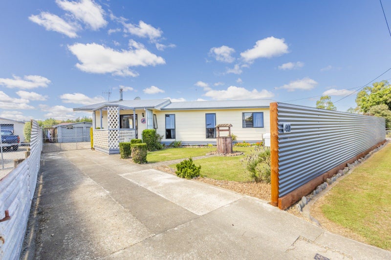 40 Charles Street, Takapau, Takapau - Carousel 17