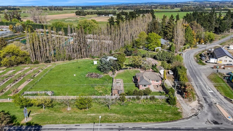 2 Ashworths Road, Amberley, Amberley - Carousel 21