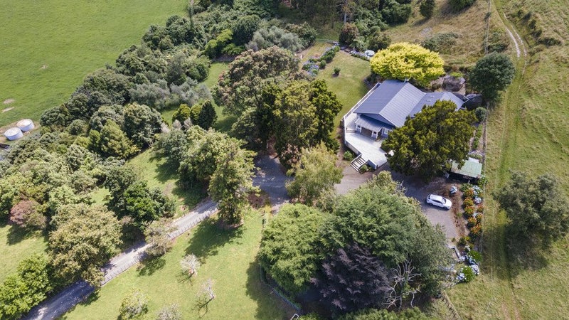 353 North Manakau Road, Manakau - Carousel 32