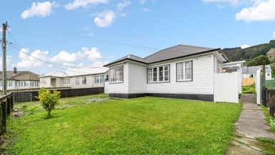11 Toomath Street, Naenae, Lower Hutt - Carousel 1