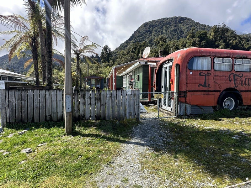 20 Cron Street, Franz Josef/Waiau, Franz Josef/Waiau - Carousel 19