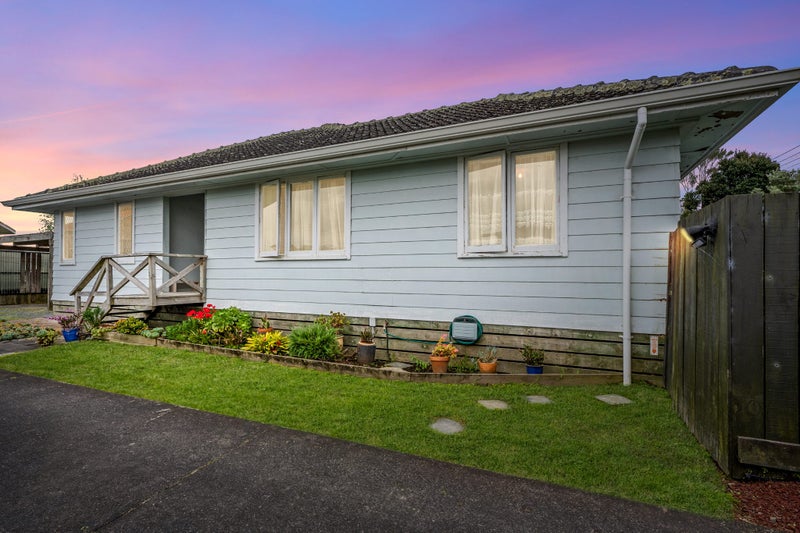 Property Valuation for 36 Parakai Avenue, Parakai, Helensville Trade Me Property Trade Me