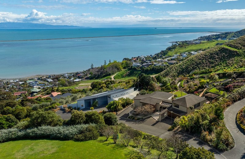 11 Seawatch Way, Atawhai, Nelson - Carousel 28