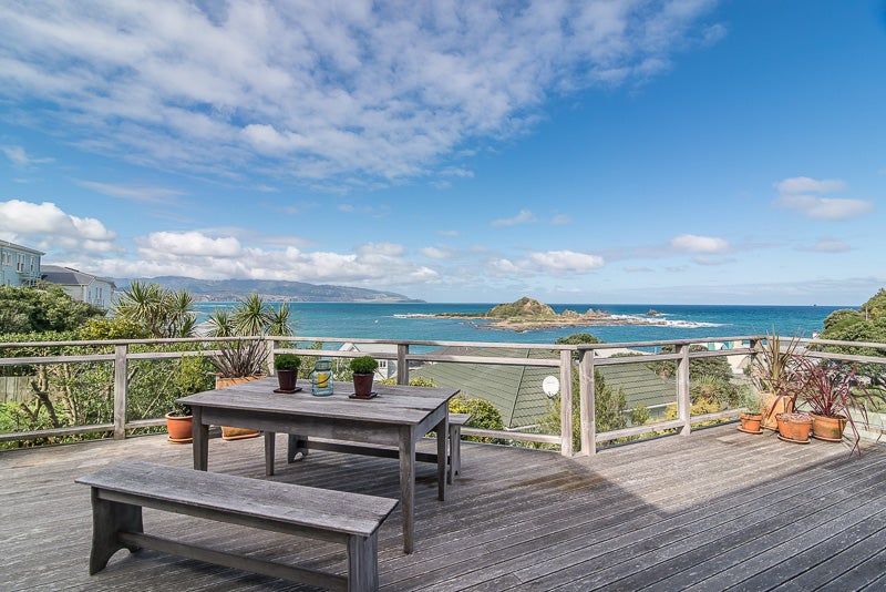 Property Valuation for 6 Knoll Street, Island Bay, Wellington Trade