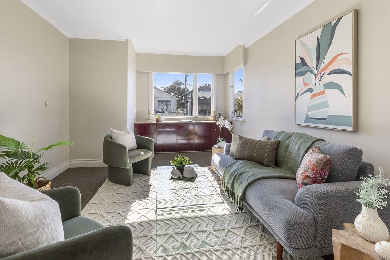 216 Coutts Street, Rongotai, Wellington - Carousel 2