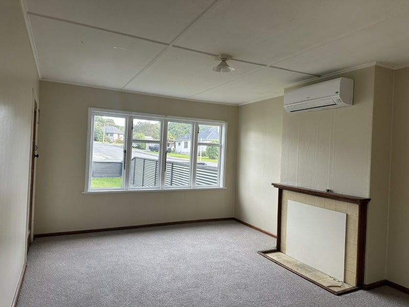 57 Peel Street, Geraldine, Geraldine - Carousel 2