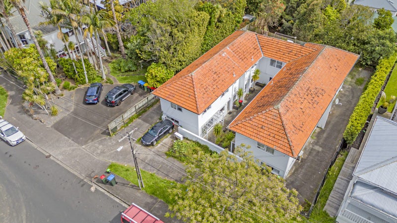 4/36 Scanlan Street, Grey Lynn, Auckland - Carousel 1