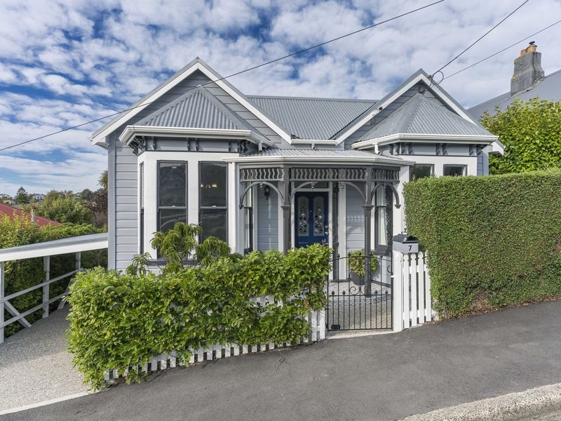 7 Mosgiel Street, Mornington, Dunedin - Carousel 1