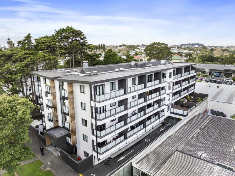 4M/250 Richmond Road, Grey Lynn, Auckland - Carousel 2