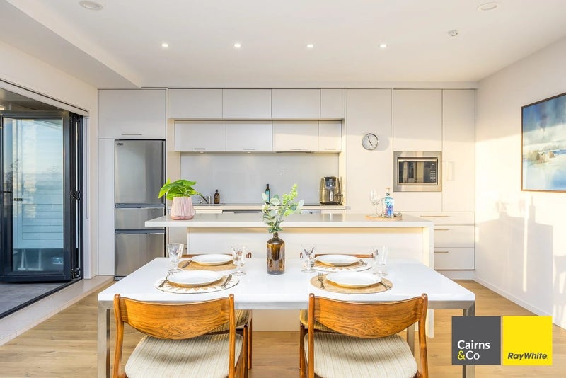 2A/221 Great North Road, Grey Lynn, Auckland - Carousel 2