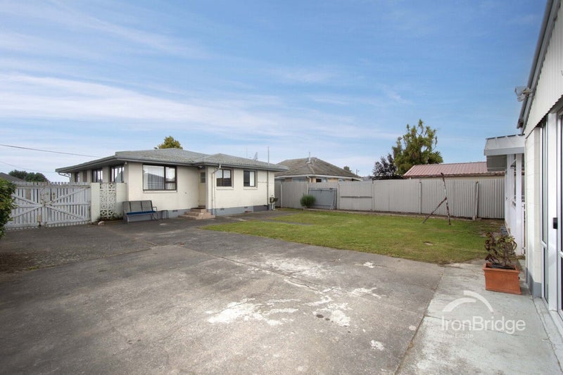 82 Neill Street, Hornby, Christchurch - Carousel 15