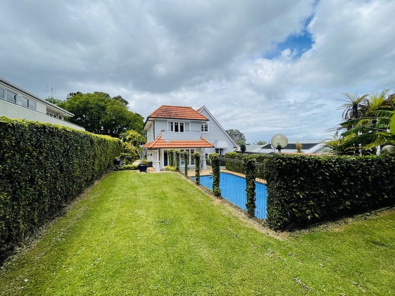 14 Bingley Avenue, Epsom, Auckland - Carousel 1