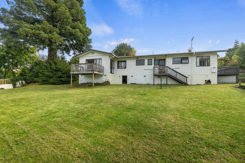 20 Resolution Road, Welcome Bay, Tauranga - Carousel 1