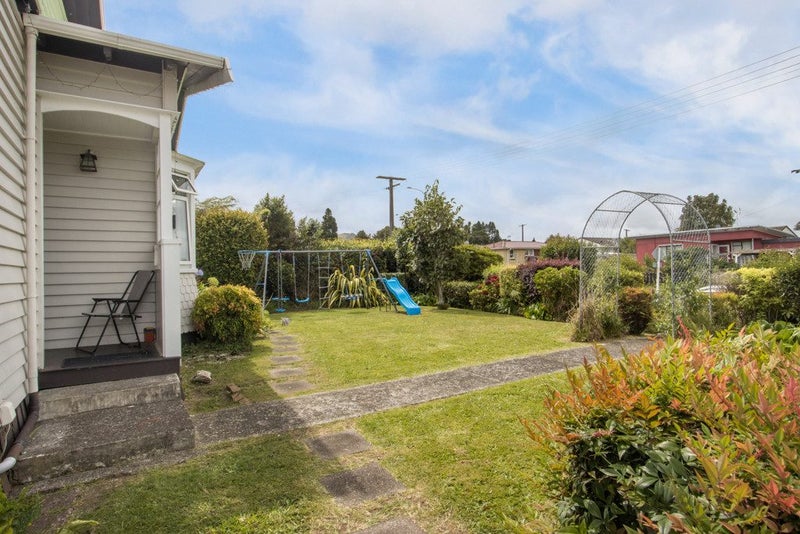12 Mueller Street, Waihi, Waihi - Carousel 24