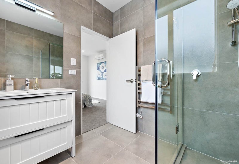 114 Fairview Avenue, Fairview Heights, Auckland - Carousel 2