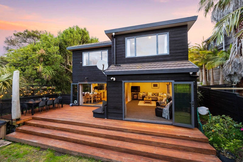 2/31 John Court Street, Birkenhead, Auckland - Carousel 2