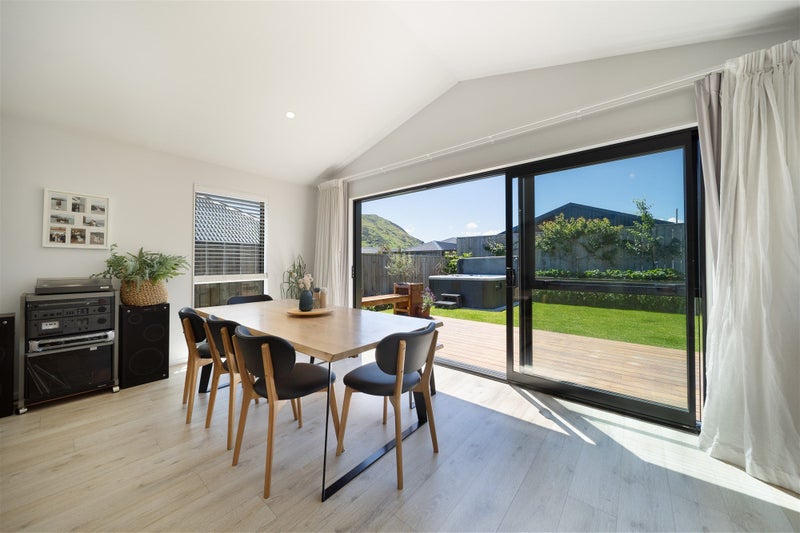 16 Crop Street, Jacks Point, Queenstown - Carousel 2