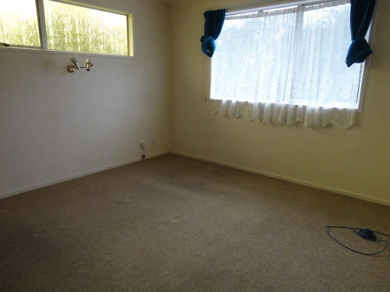 49 Cherry Road, Bucklands Beach, Auckland - Carousel 8