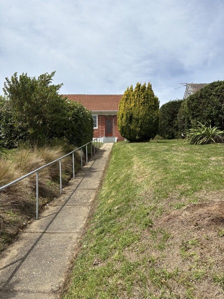 58 Mayfield Avenue, Wakari, Dunedin - Carousel 2