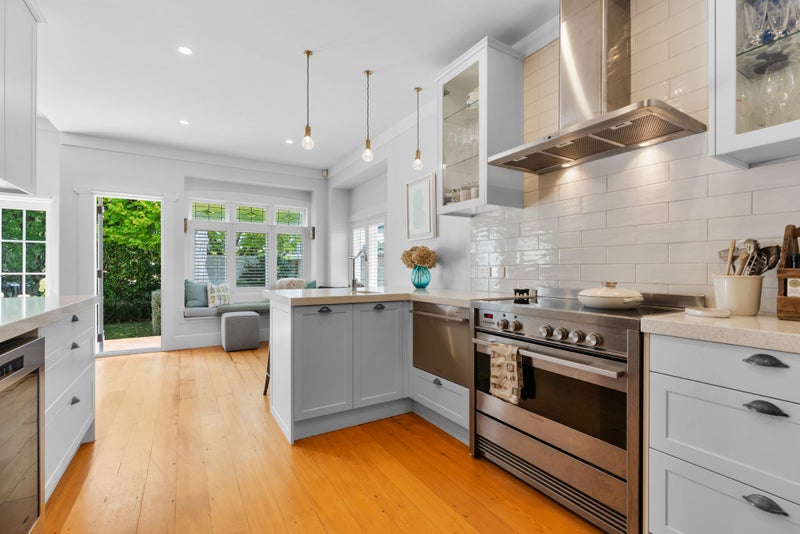 29 Athlone Road, Glendowie, Auckland - Carousel 2