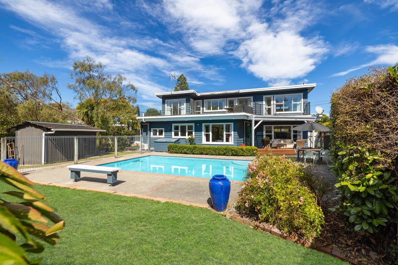 98 Cole Street, Masterton - Carousel 1