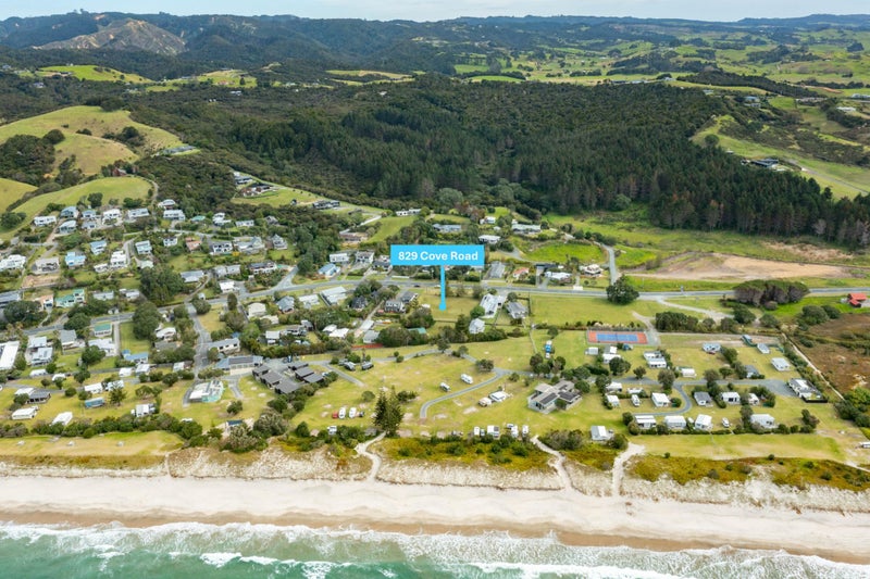 829 Cove Road, Waipu, Waipu - Carousel 2