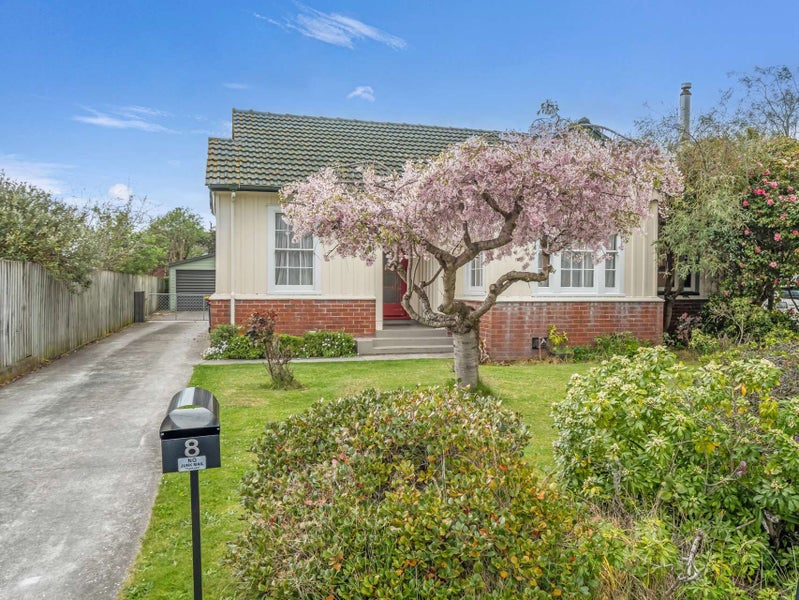 8 Bampton Street, Dallington, Christchurch - Carousel 1