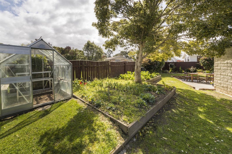 16 Dunsinane Place, Marton - Carousel 35