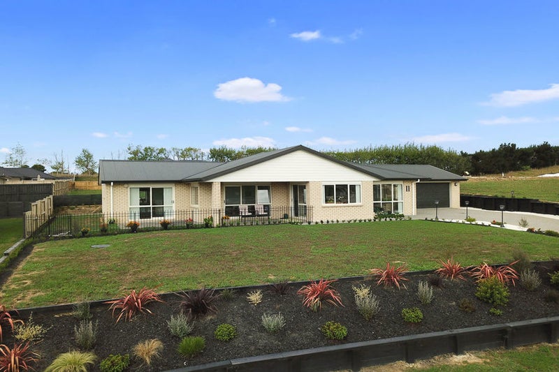 11 Bragato Way, Te Kauwhata, Te Kauwhata - Carousel 1