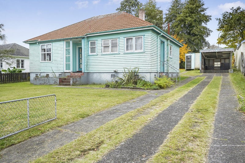 325 Ariki Street, Karapiro - Carousel 2