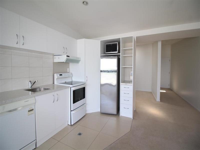6/26 Crummer Road, Grey Lynn, Auckland - Carousel 2