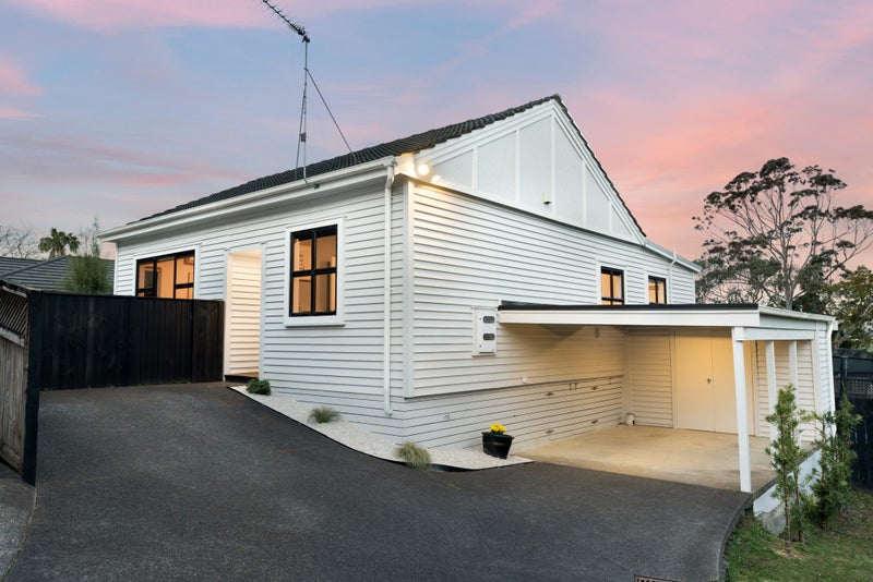 3/12 Alexander Street, Cockle Bay, Auckland - Carousel 1