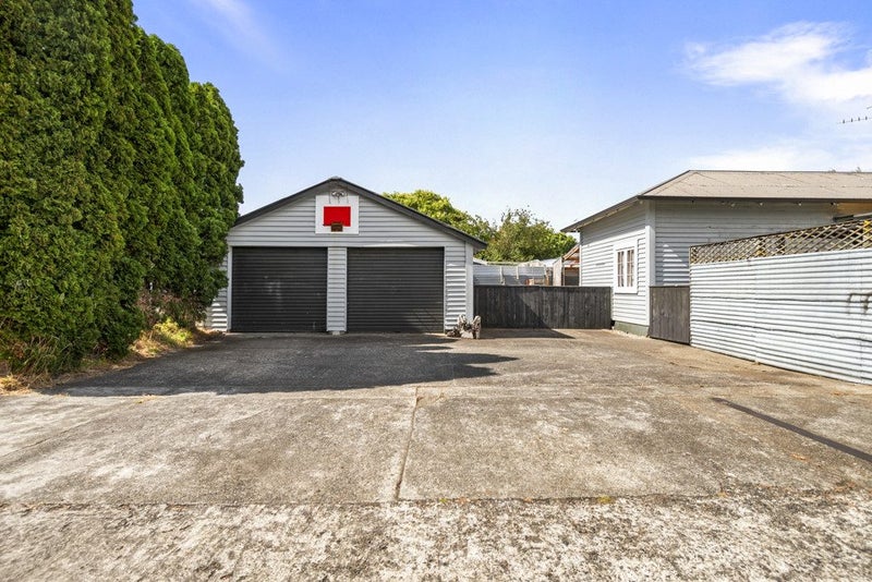 3 Lytton Street, Feilding, Feilding - Carousel 2