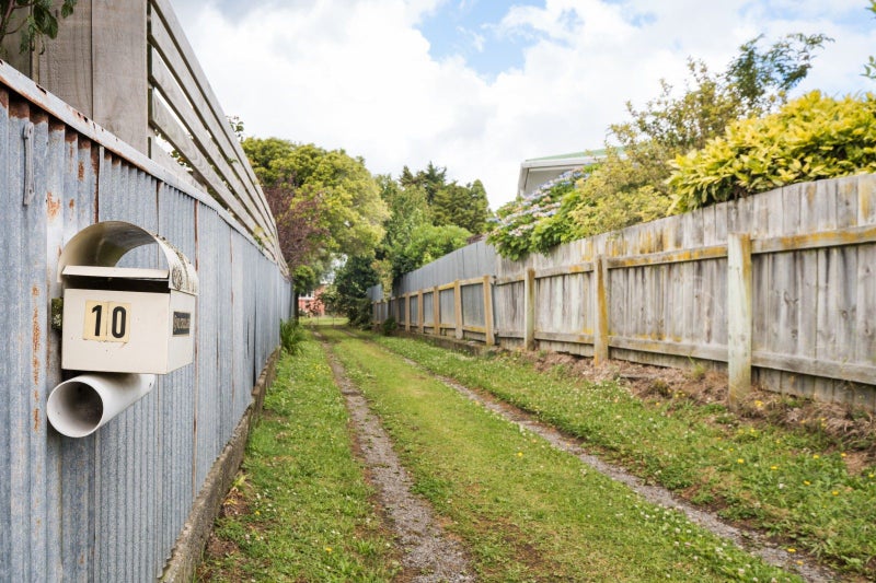 10 Somerset Crescent, Highbury, Palmerston North - Carousel 14