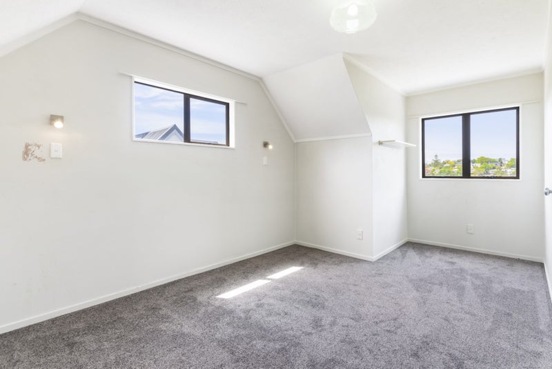 1/6 Ceramco Place, Torbay, Auckland - Carousel 2
