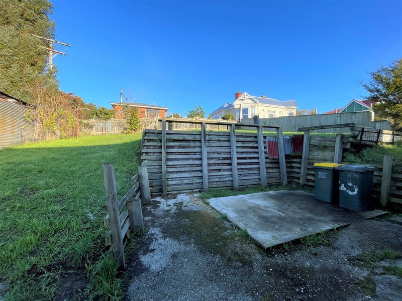 15 Ryrie Street, Balclutha - Carousel 18