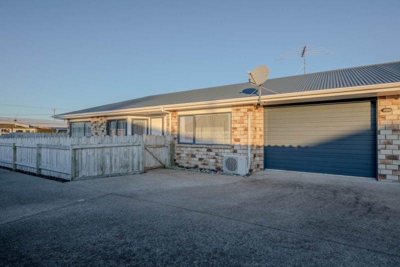 84A Helvetia Road, Pukekohe, Pukekohe - Carousel 1