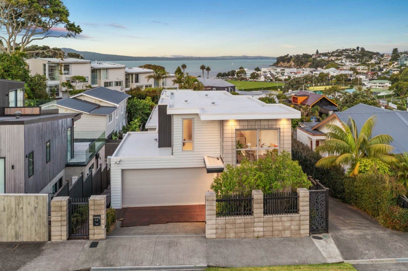 6A Dingle Road, St Heliers, Auckland - Carousel 1