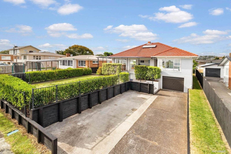 30 Lawrie Avenue, Pukekohe, Pukekohe - Carousel 1