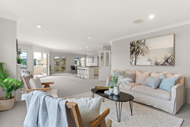 86 Muricata Avenue, Mount Maunganui, Mount Maunganui - Carousel 1
