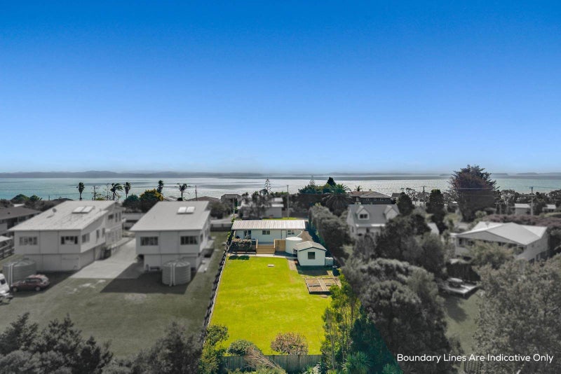 1373 Whangaparaoa Road, Army Bay, Whangaparaoa - Carousel 1