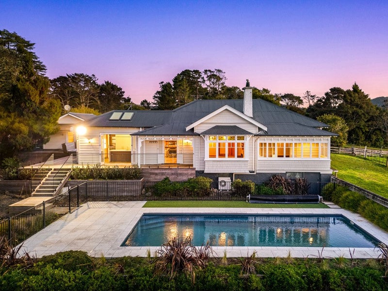 60 Carter Road, Oratia, Auckland - Carousel 1