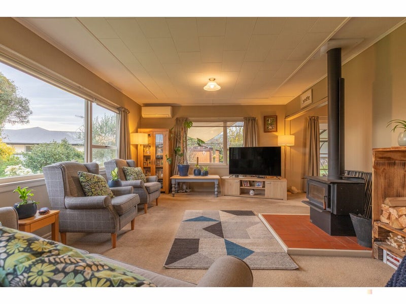 27 Cass Street, Temuka - Carousel 2