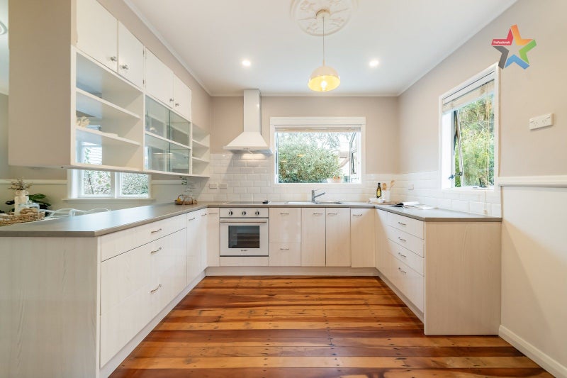 41 Margaret Road, Raumati Beach, Paraparaumu - Carousel 2