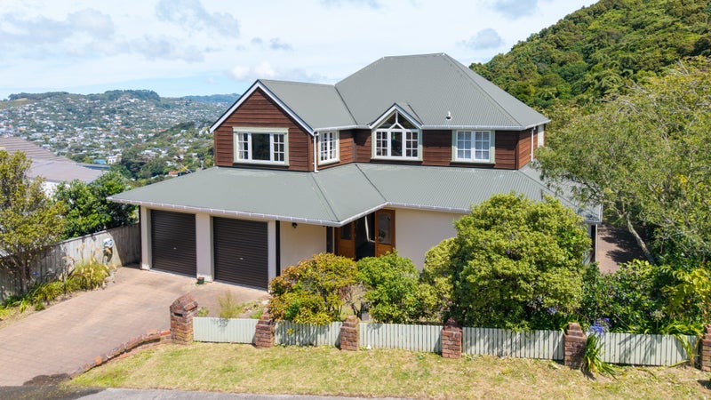 11 Ridvan Grove, Ngaio, Wellington - Carousel 2