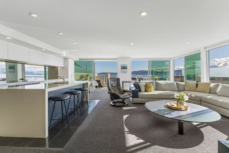 19/225 Lake Terrace, Waipahihi, Taupo - Carousel 2