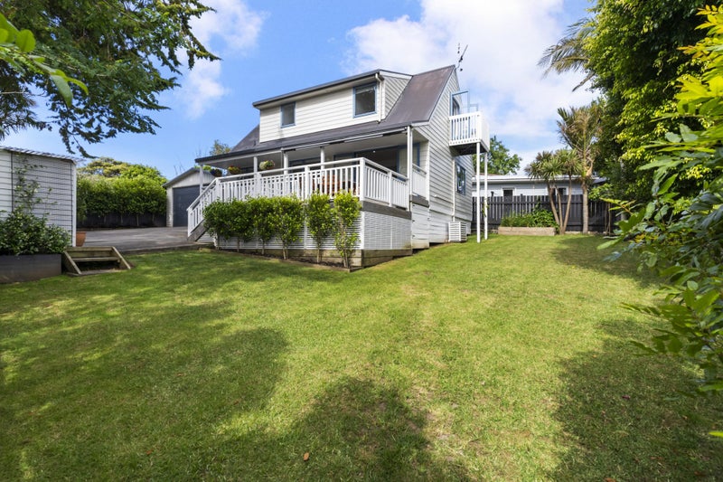 6A Courtland Avenue, Glen Innes, Auckland - Carousel 1