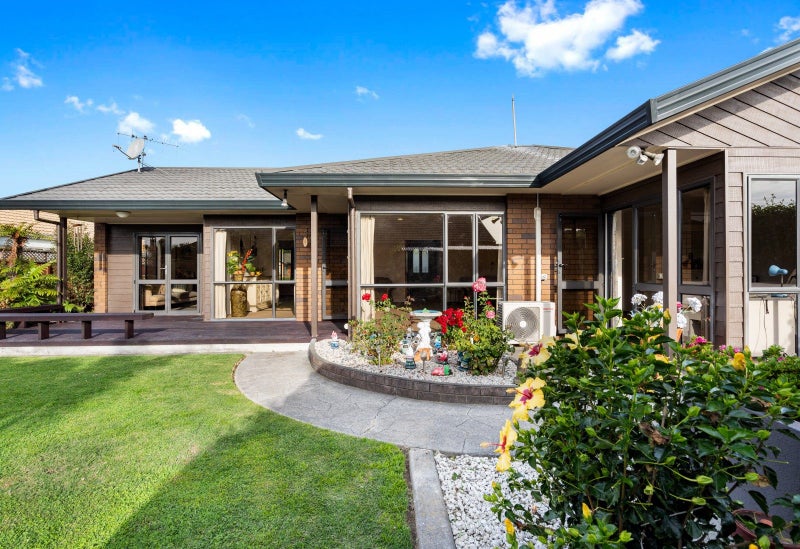 1 Hyatt Grove, Greenmeadows, Napier, Hawke's Bay - Carousel 14