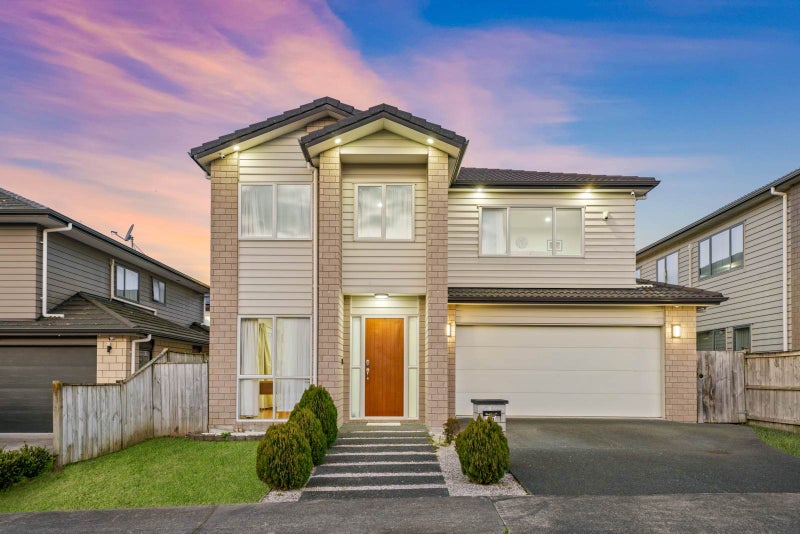 15 Shandon Street, Flat Bush, Auckland - Carousel 1